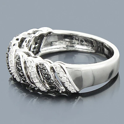 14K White Gold White Black Diamond Ring 0.32ct 2 14K White Gold White Black Diamond Ring 0.32ct - Image 2