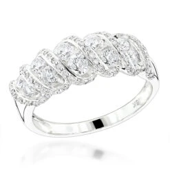 18K White Gold Designer Women's Diamond Ring 1.5ct