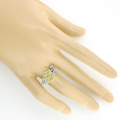 White Yellow Diamond Star Ring 0.47ct 14K Yellow Gold 3 White Yellow Diamond Star Ring 0.47ct 14K Yellow Gold - Image 3
